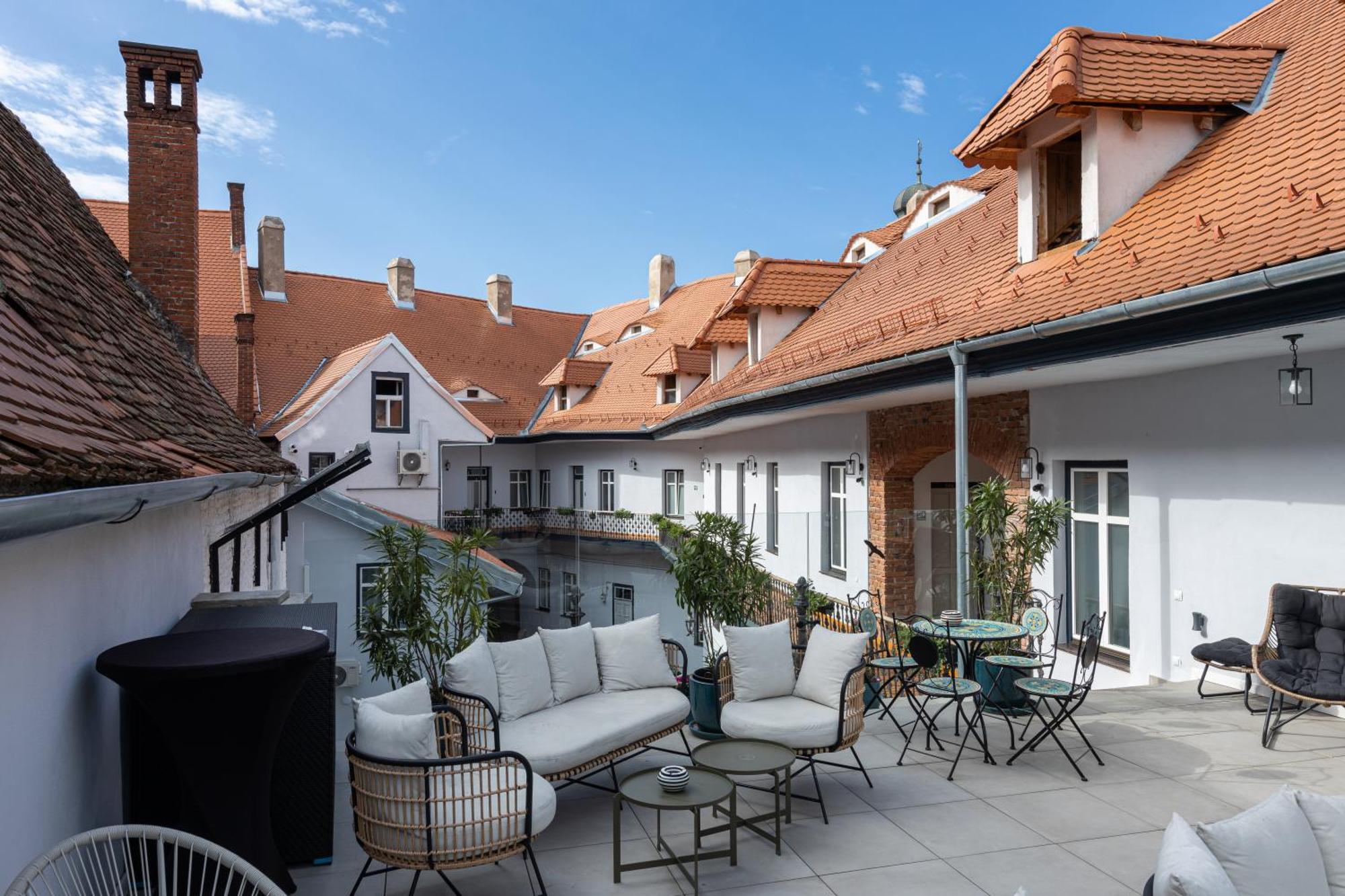Magister Seven Bed & Breakfast Sibiu Dış mekan fotoğraf