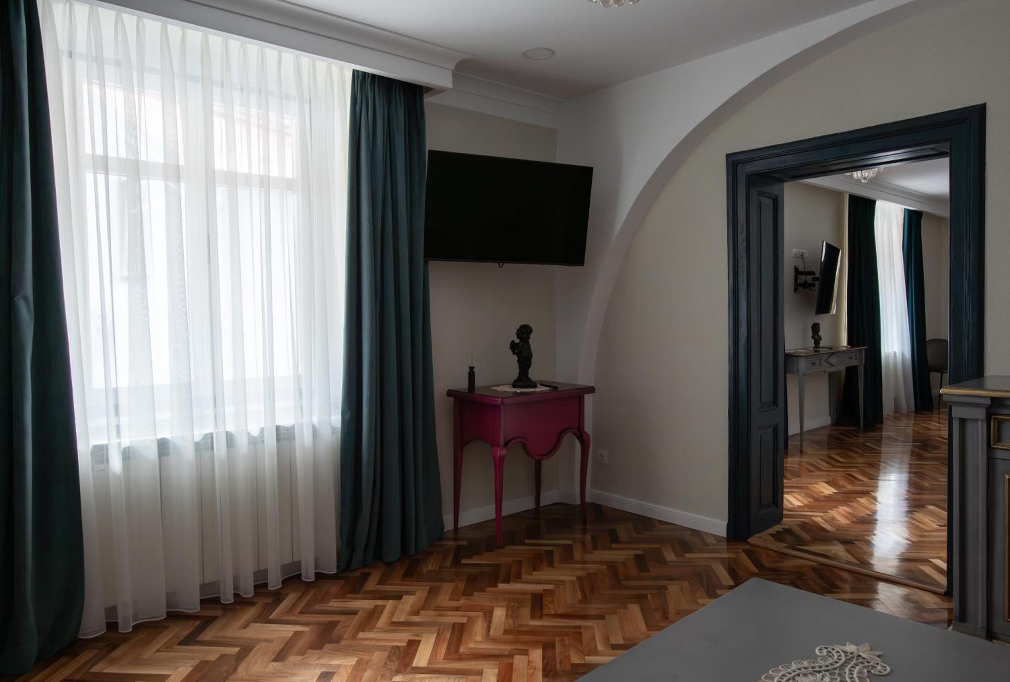 Magister Seven Bed & Breakfast Sibiu Dış mekan fotoğraf